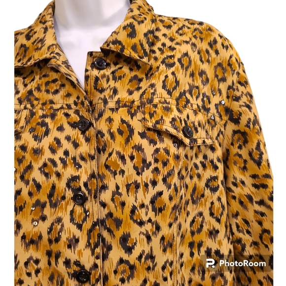 Animal Print Cheetah Button up Oversized Shacket Top 100%Silk - Picture 2 of 6